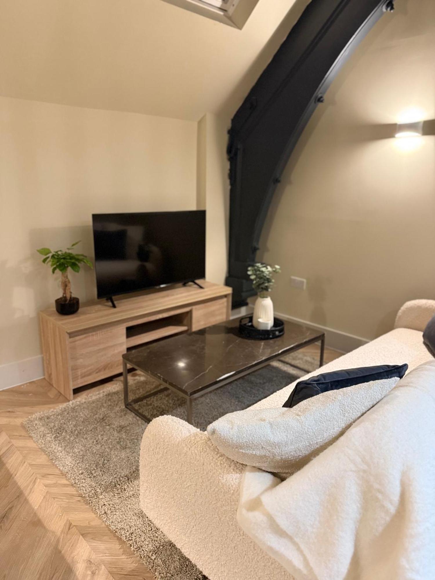Cosy Mezzanine Apartment Leeds City Centre エクステリア 写真
